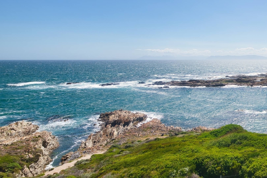 5 Bedroom Property for Sale in De Kelders Western Cape